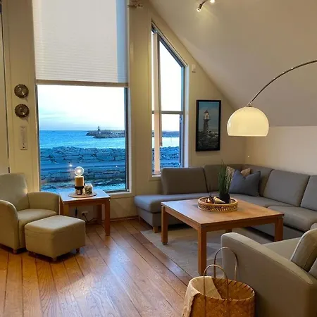 Stongsvingen 31. Eksklusiv Fritidsbolig Med Brygge Holiday home